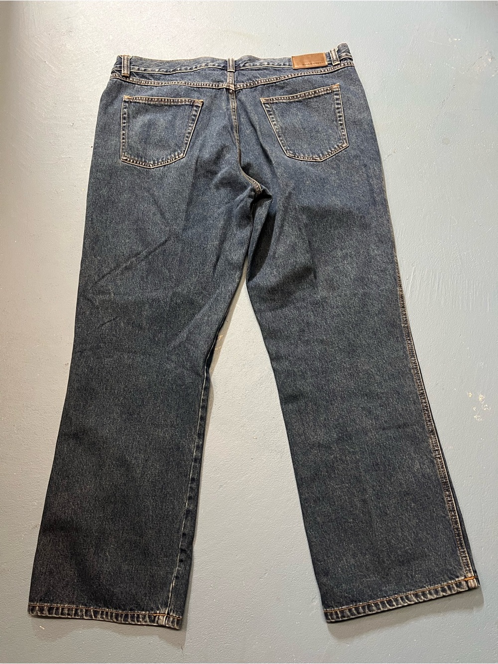 Falls Creek Vintage Relaxed Fit Jeans in Dark Blue Denim 100% cotton‎ 42x32 - Picture 4 of 7